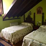 La Casona De Ucieda Hotel