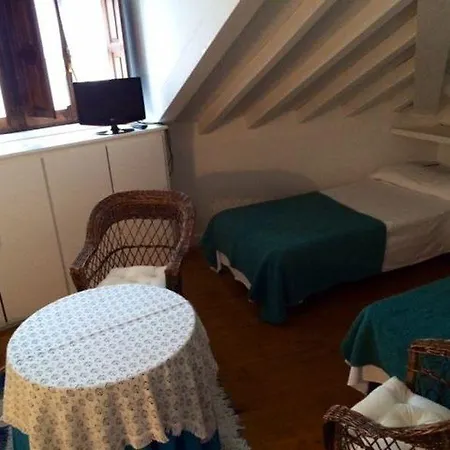 Hotel La Casona De Ucieda 3*