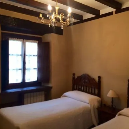 La Casona De Ucieda