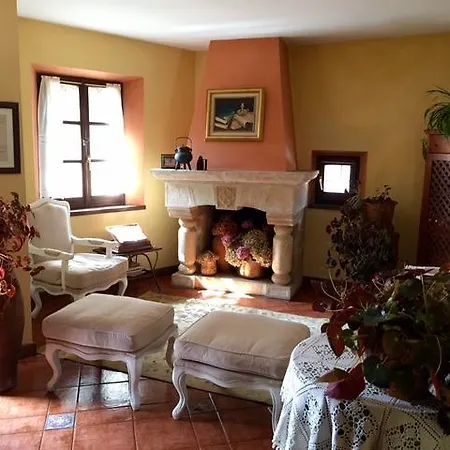 La Casona De Ucieda Hotel