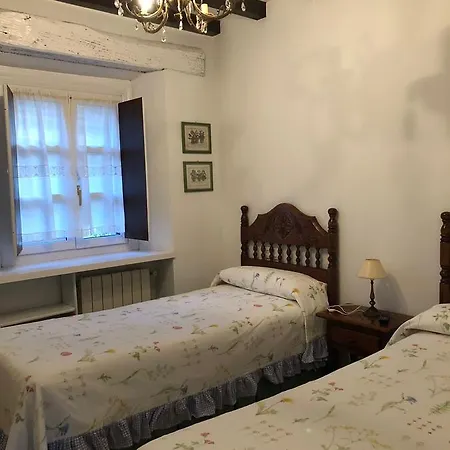 Hotel La Casona De Ucieda 3*