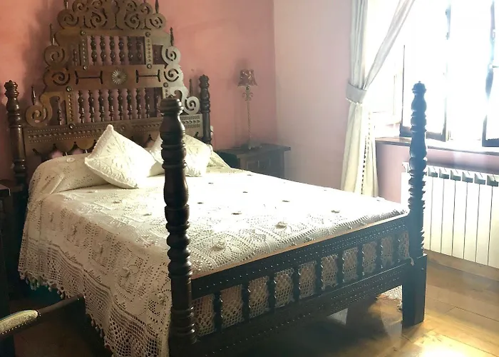 La Casona De Ucieda Hotel